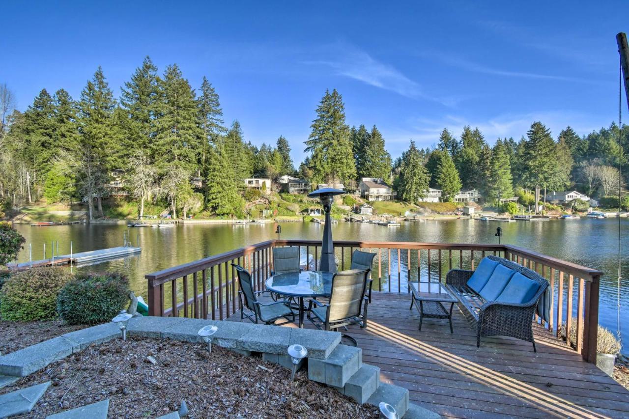 The Peacock House - Waterfront Home With Hot Tub! Олимпия Экстерьер фото